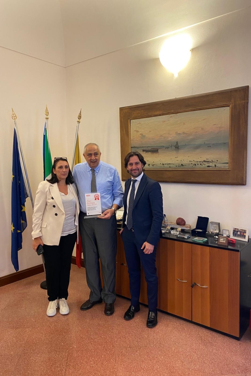 Premio Innovazione SMAU 2024 condiviso con il Sindaco Lagalla
